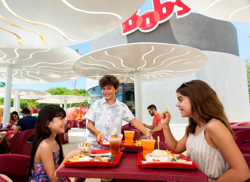 Lanchonete Bob's Pratagy
