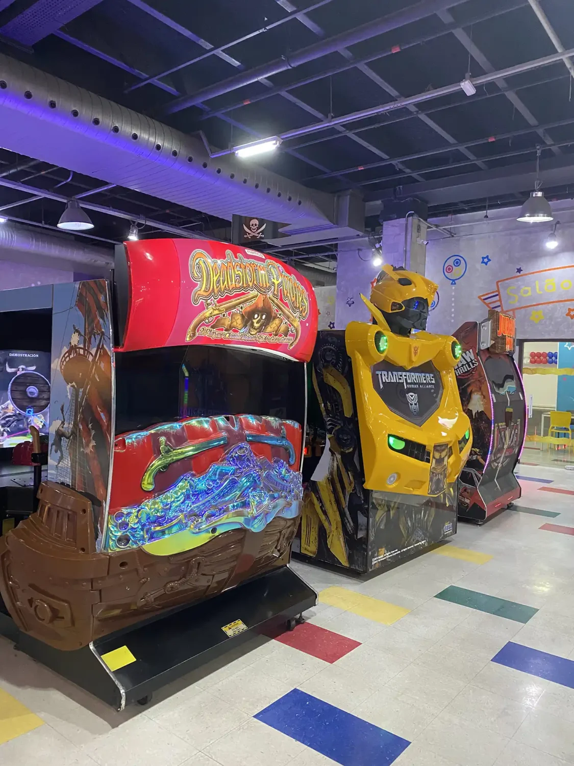 Transformers shopping Center Norte