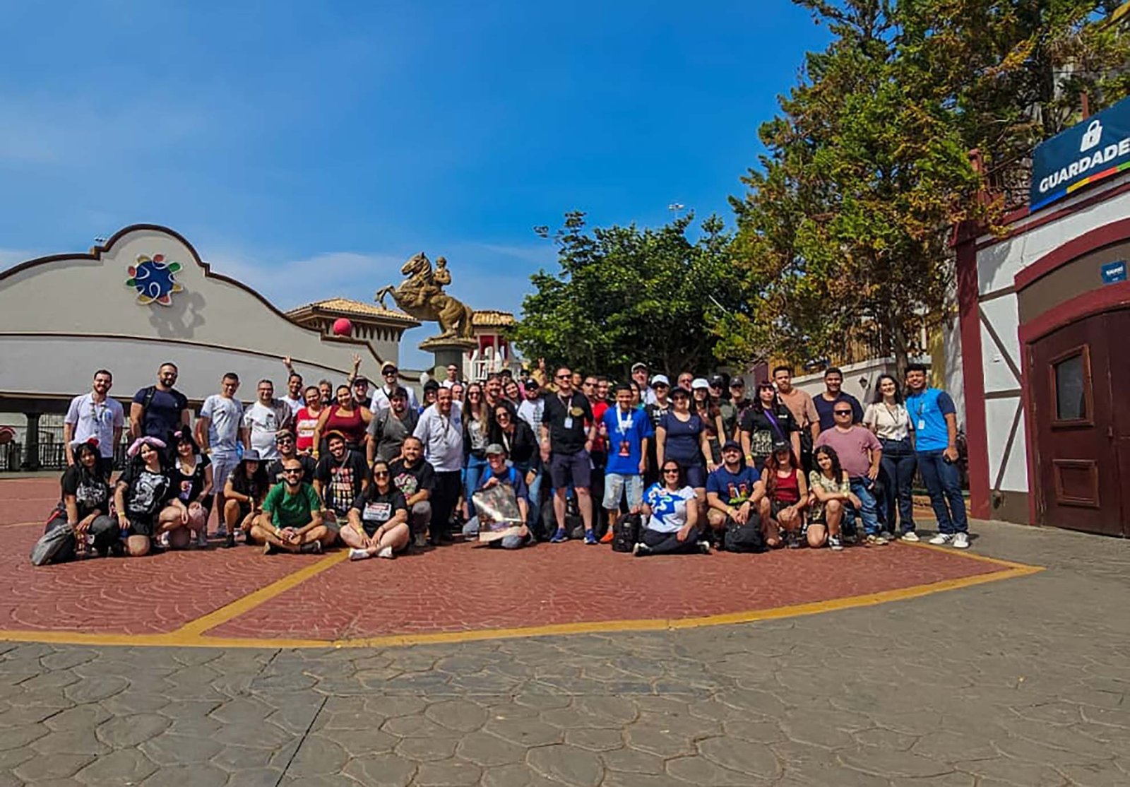 Encontro Caçadores Diversão no Hopi Hari
