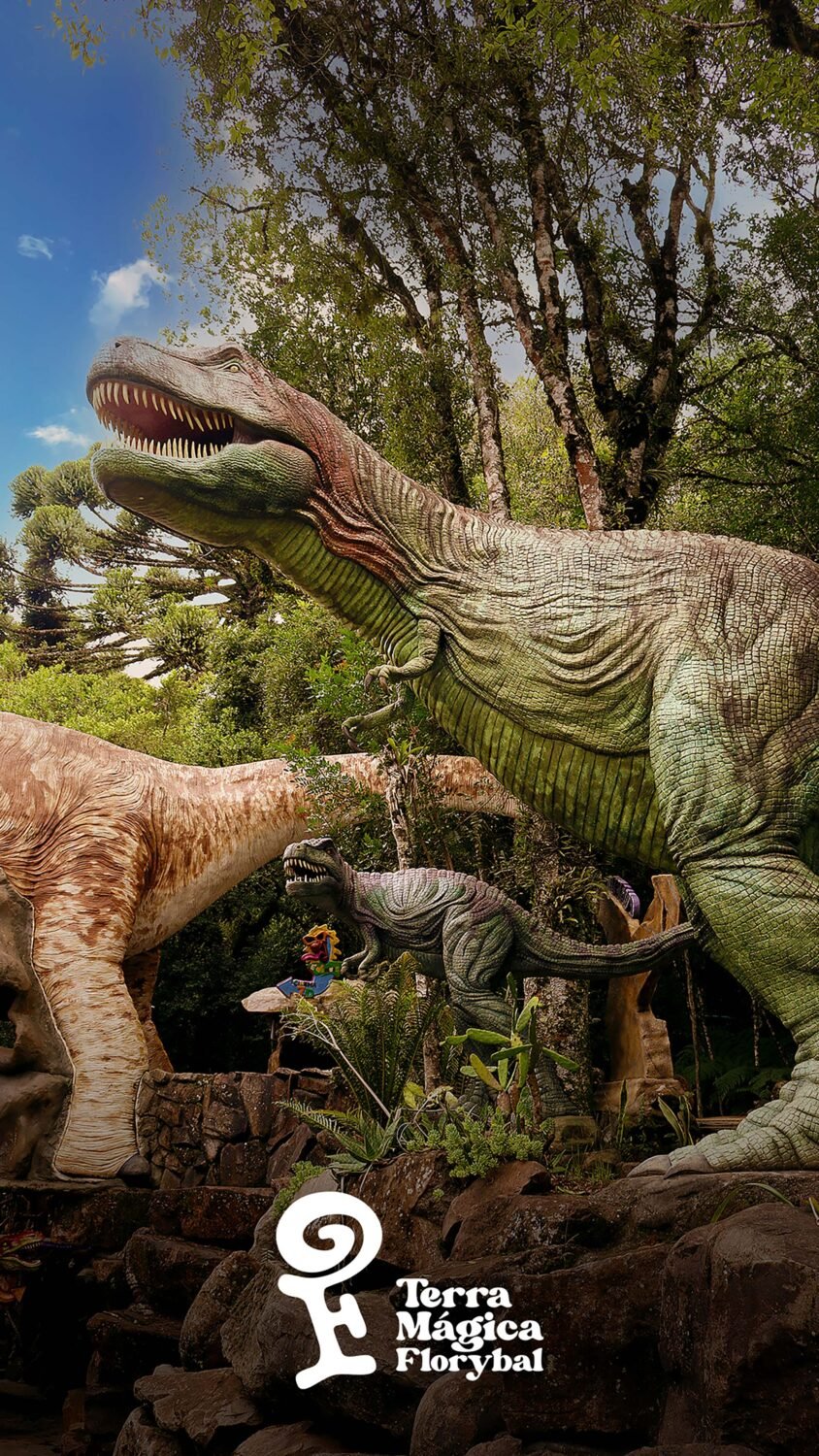 Área dos dinossauros no Terra Mágica Florybal, Rio Grande do Sul